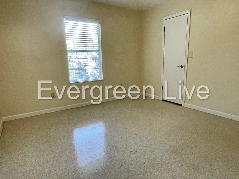 103 Morning Bloom Ct — Photo 5