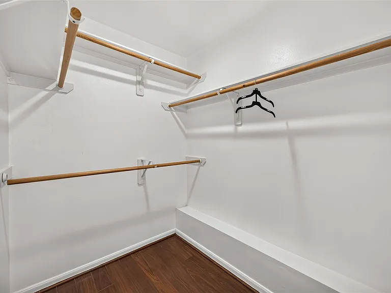 12807 Canyon Echo Dr — Photo 25