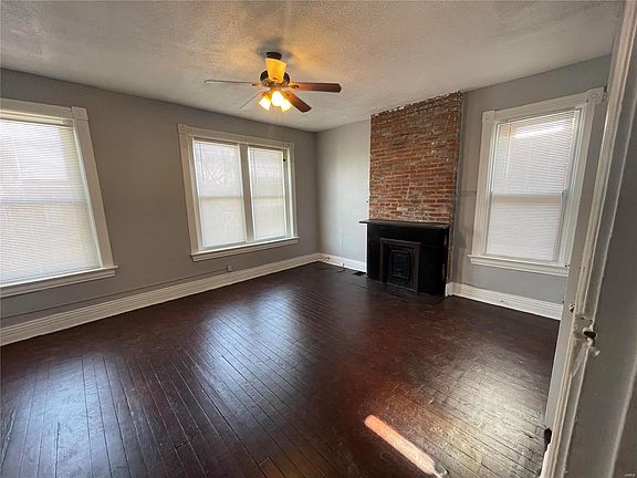 2nd image of 3421 California Ave