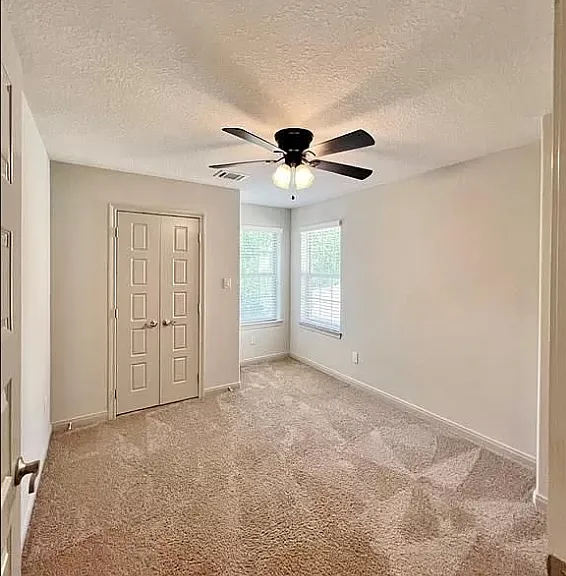 4334 W Plum St — Photo 17