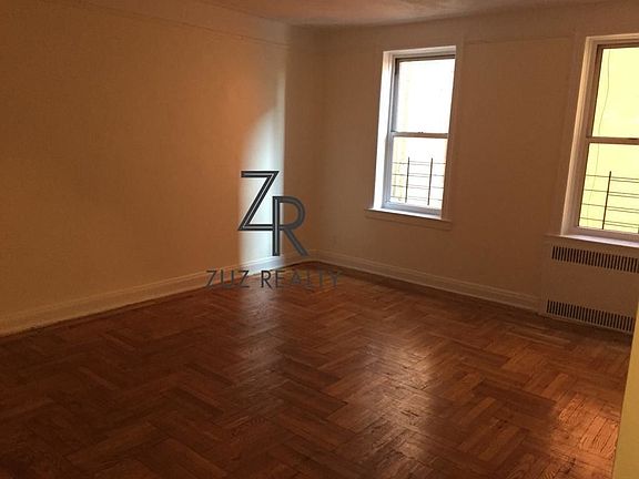 4th image of 410 Ocean Pkwy #G3