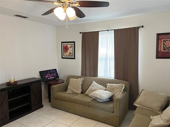 4th image of 108 W La Quinta Dr