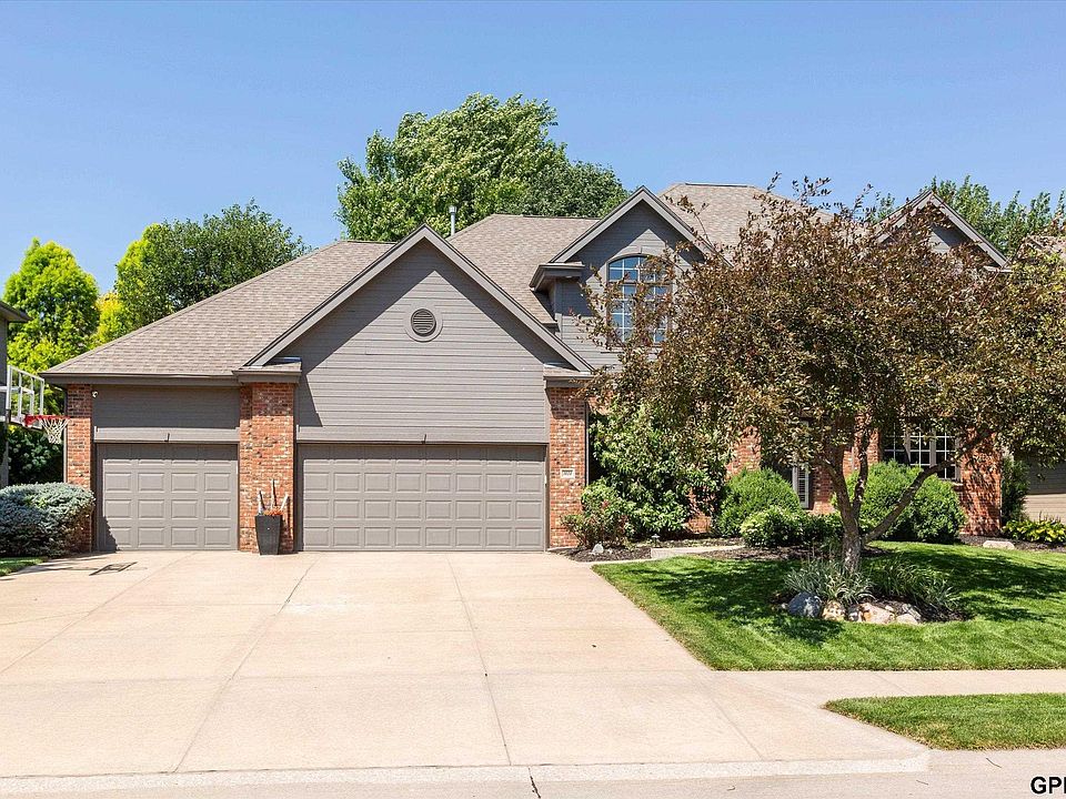1st image of 3614 S 185th Ave