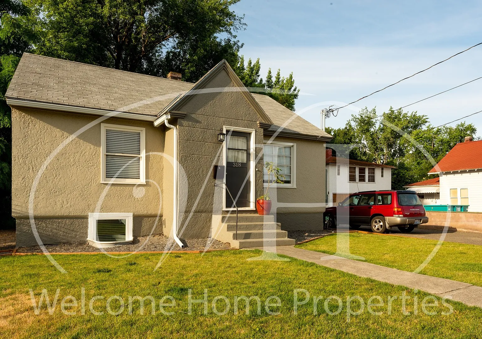 318 SE 6th — Photo 4
