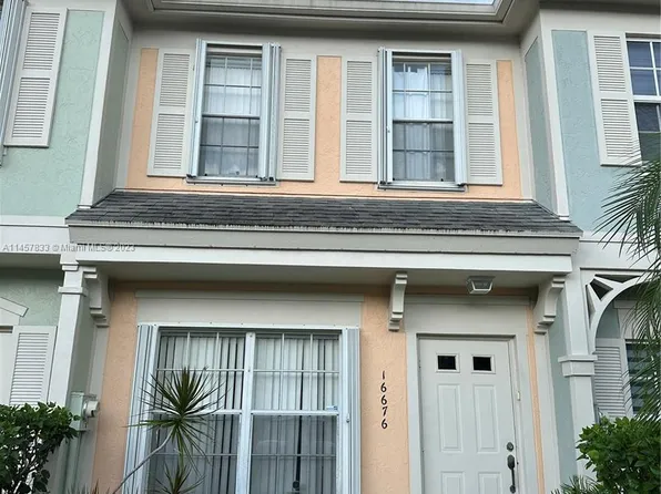 16676 Hemingway Dr #16676, Fort Lauderdale, FL 33326
