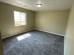 527 W Prairie Ave APT 8, Decatur, IL 62522