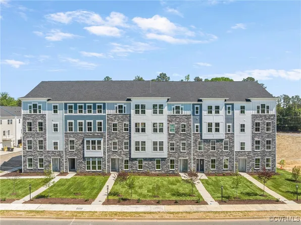 8001 Laurel Lakes Ct, Glen Allen, VA 23060