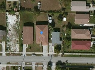 5719 SW 20th St, West Park, FL 33023