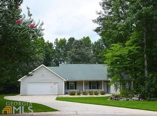 4 Nanette Dr, Newnan, GA 30265