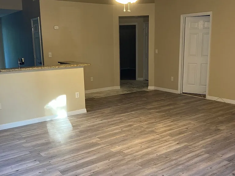 5720 Tanagerlake Rd — Photo 14