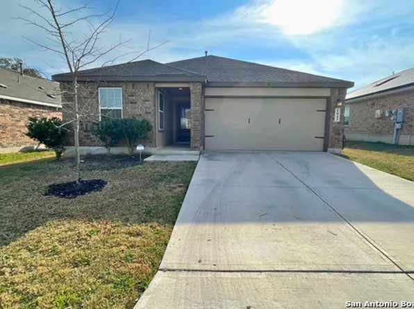 1043 Raceland Rd, San Antonio, TX 78245