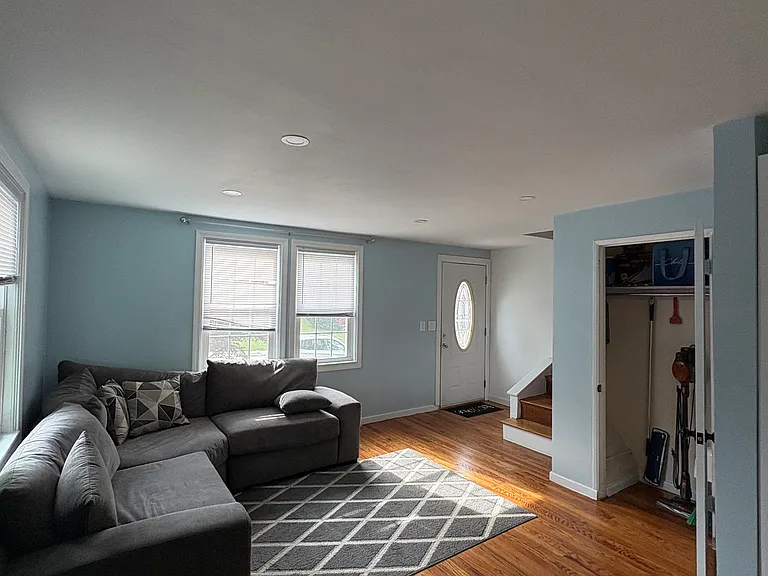 150 Yorktown Rd — Photo 7
