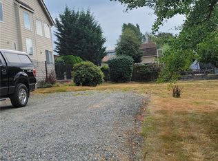 1015 N 32nd St, Renton, WA 98056