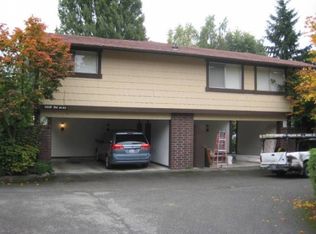 11348 3rd Ave NE APT A, Seattle, WA 98125