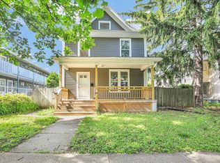 604 W Healey St, Champaign, IL 61820