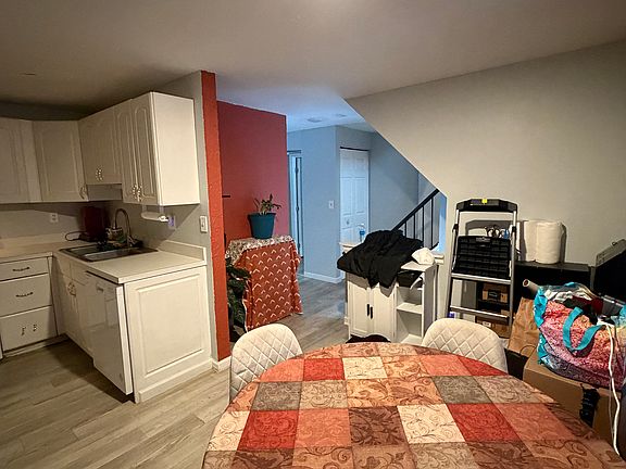 4th image of 8416B Bramblebush Cir
