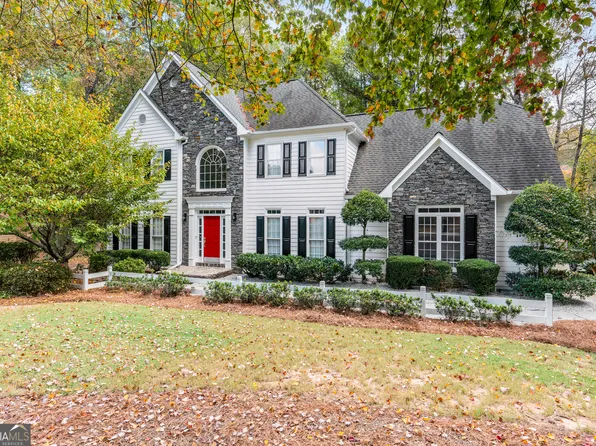2110 Milfield Cir, Snellville, GA 30078