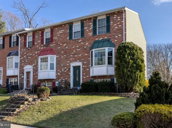 5 Sylvanhurst Ct, Nottingham, MD 21236