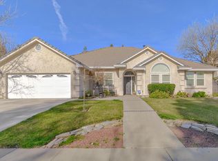 858 W Southwood Dr, Woodland, CA
