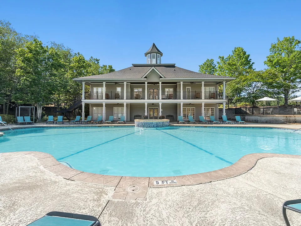 Steeple Crest Apartment Homes