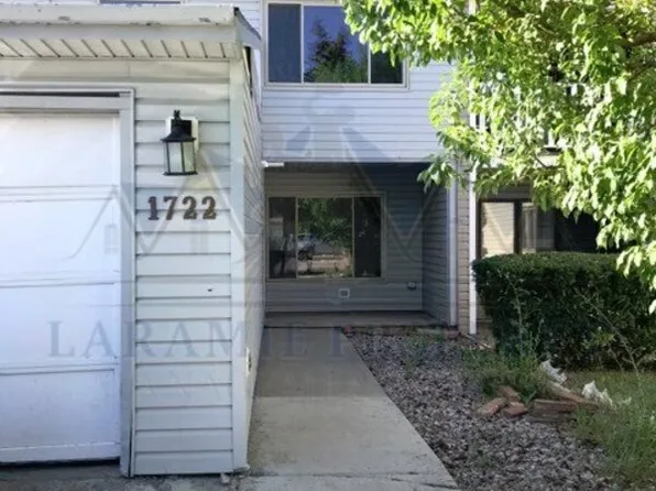 1722 Boswell Dr, Laramie, WY 82070