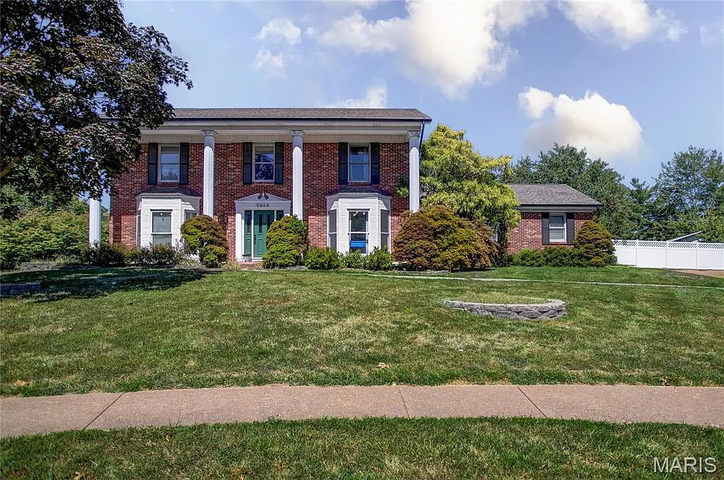 5868 Hightower Dr photo 1