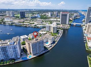 121 Golden Condo, Hallandale Beach, FL 33009