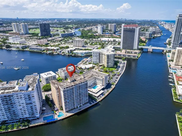 121 Golden Isles Dr APT 907, Hallandale Beach, FL 33009