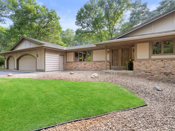 14942 Evergreen St NW, Andover, MN 55304
