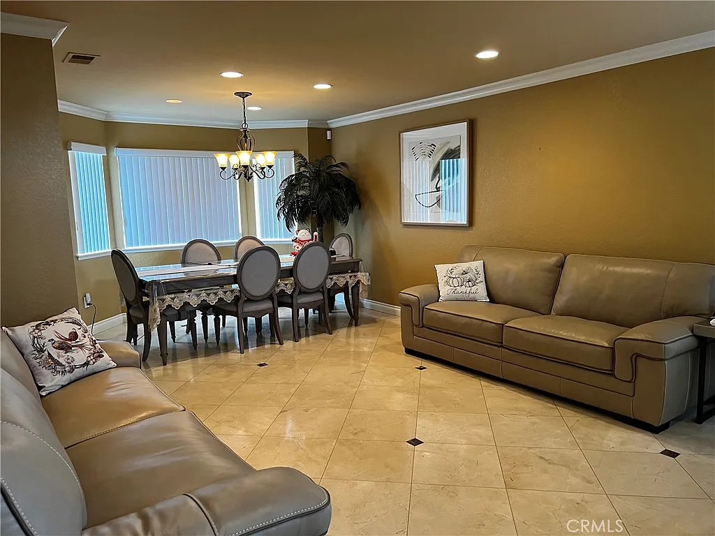 1 bed, 1867 sqft, $850 — Photo 4