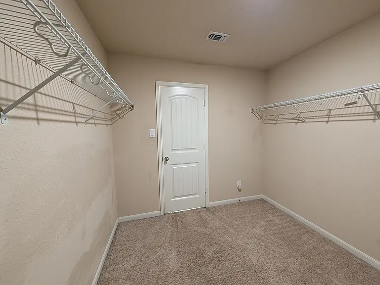 1337 Lauren St — Photo 27
