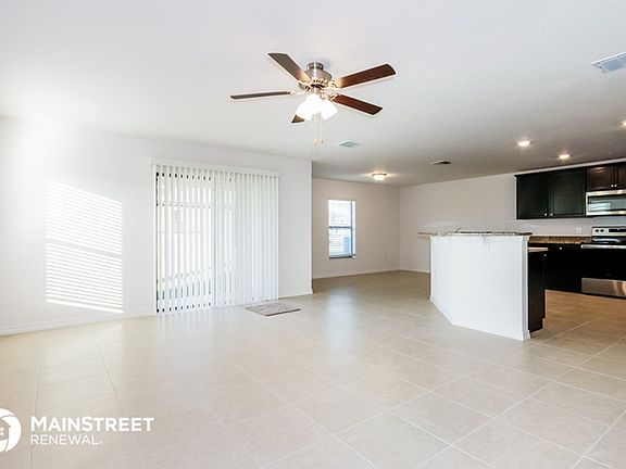 5th image of 2403 Caspian Dr