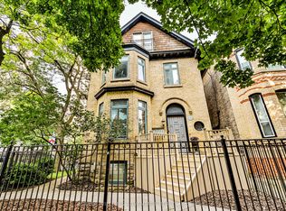 43 Huntley St #2, Toronto, ON M4Y 2K9