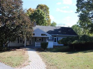 338 Brittany Ter, Rock Tavern, NY 12575