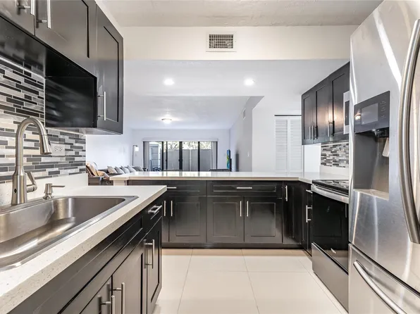 800 NE 195th Street #113, Miami, FL 33179