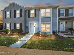 29 Byrnes Ln W, Sayreville, NJ 08872