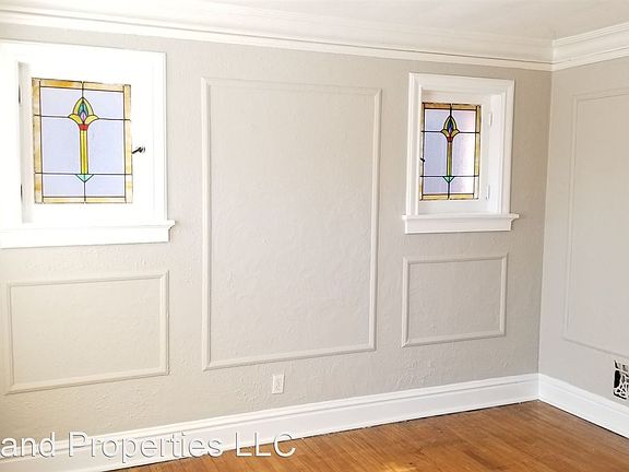 2nd image of 5303 Pernod Ave #A