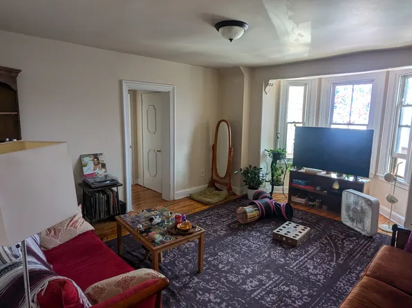 29 N Wiota St, Philadelphia, PA 19104