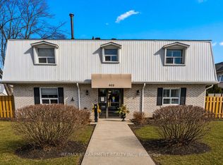 469 Claridge Rd #5, Burlington, ON L7N 2S1