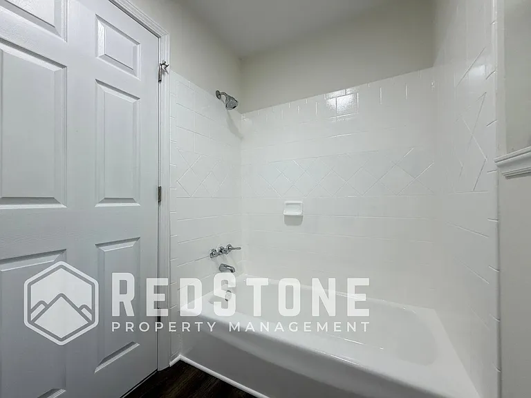 1507 Tucker St #C — Photo 15