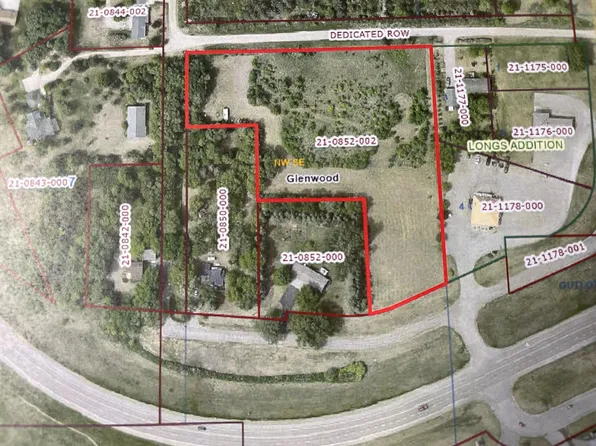 1st St SE, Glenwood, MN 56334
