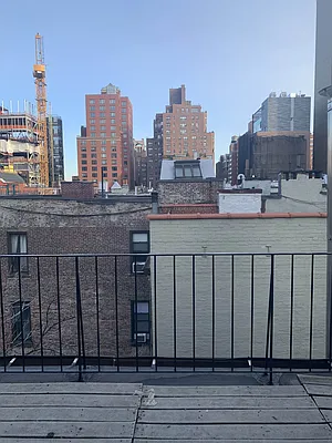 Rented by Compass | media 54