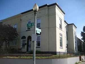 Front of Apartment B