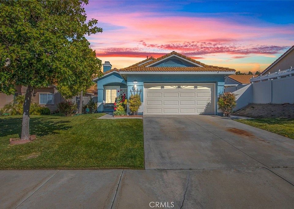 1st image of 40019 Daphne Dr