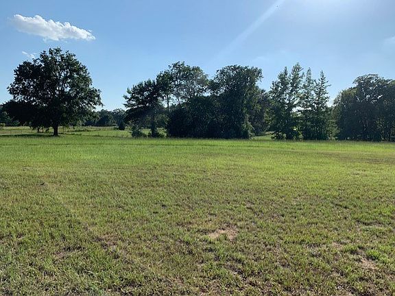 3rd image of 23415 County Road 3185 N