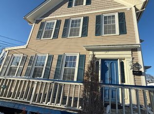 345 Main St #D, Niantic, CT 06357