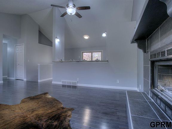 4th image of 11723 Hartman Ave
