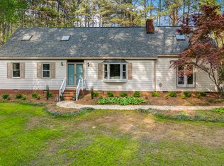 8008 Hollander Pl, Raleigh, NC 27606