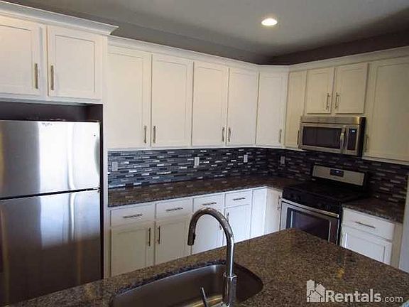 4th image of 5082 W Terra Nova Cir