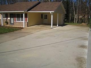 2nd image of 5012 Merlin Dr